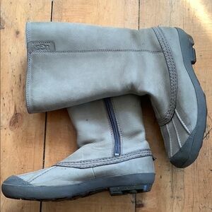 UGG Belflair Boots